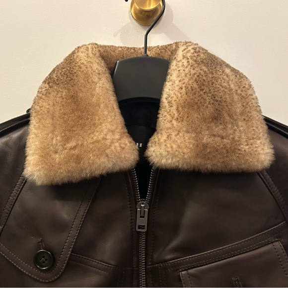 Brand new with tags Coach shrunken aviator, leather jacket with shearling colar - Picture 4 of 6